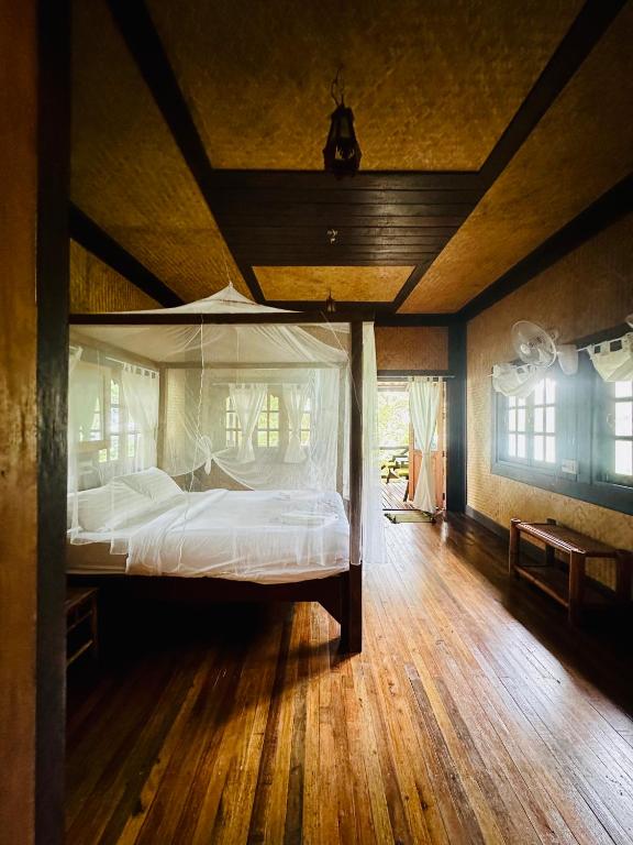 Bambu Huts – Koh Phangan